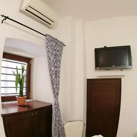 Affittacamere Saint Nicholas Plaza 3*