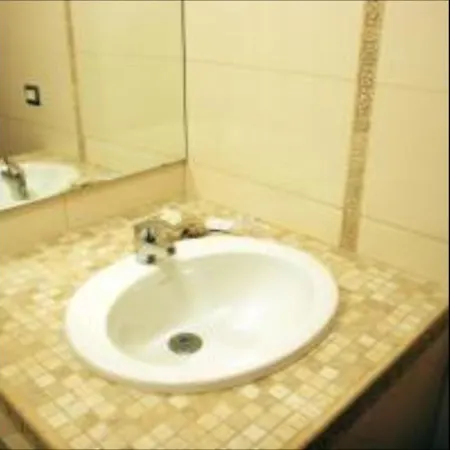 Saint Nicholas Plaza Gasthuis Bari