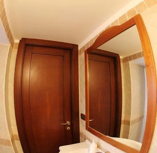 Saint Nicholas Plaza 게스트하우스 3*