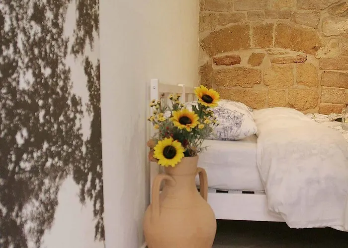 Saint Nicholas Plaza Gæstehus 3*