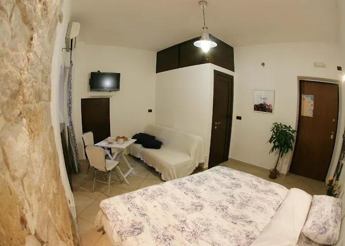 ゲストハウス Saint Nicholas Plaza バーリ